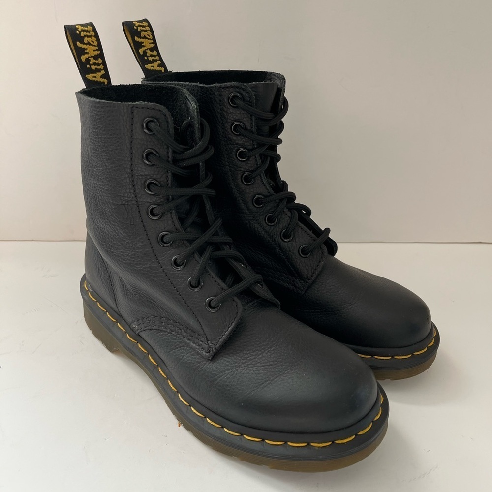Doc Martens 1460 Pascal Black Leather Lace Up Boots Women's 6